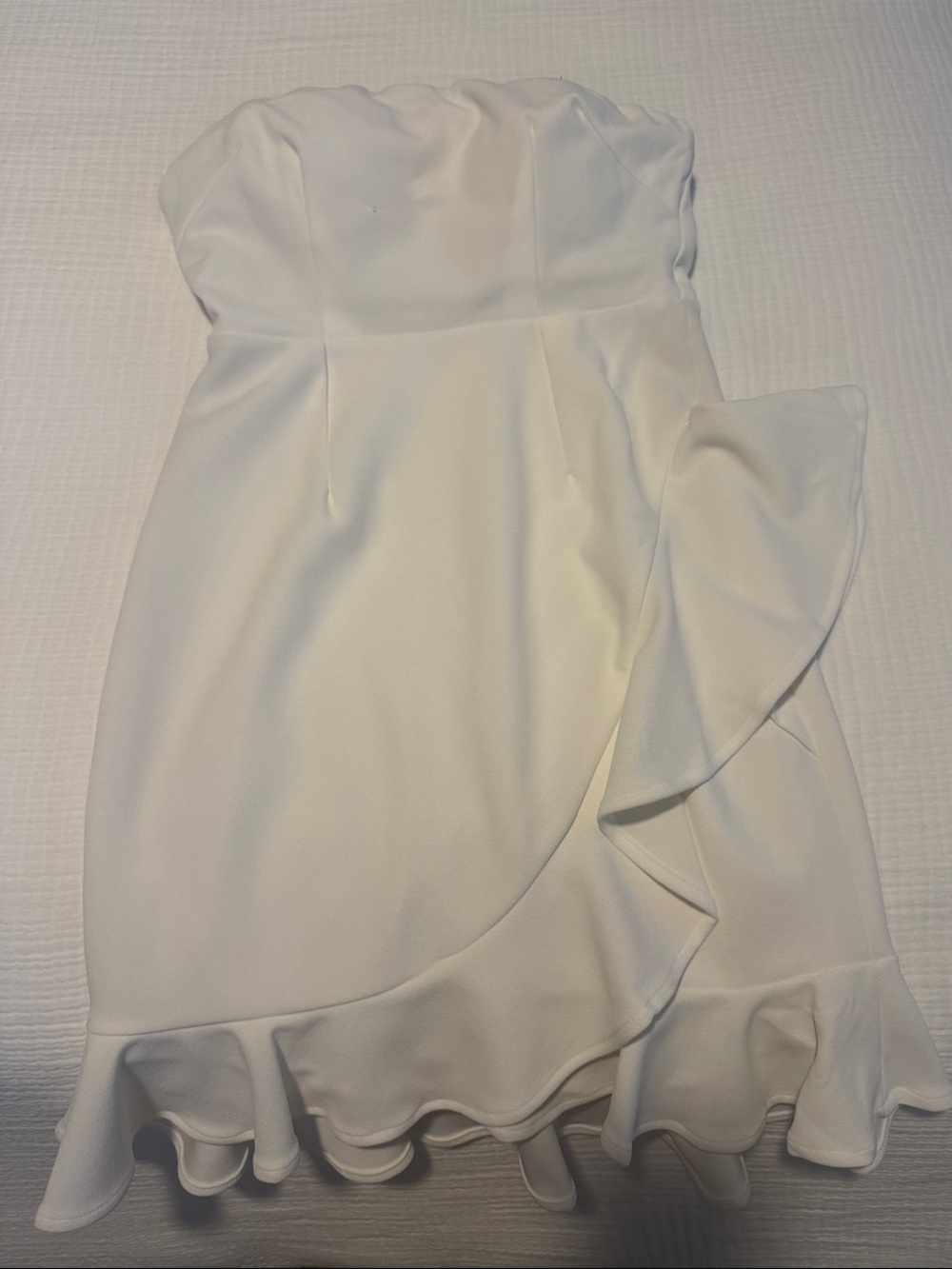 Hello Molly Elegant Strapless White Ruffle Hem Dress